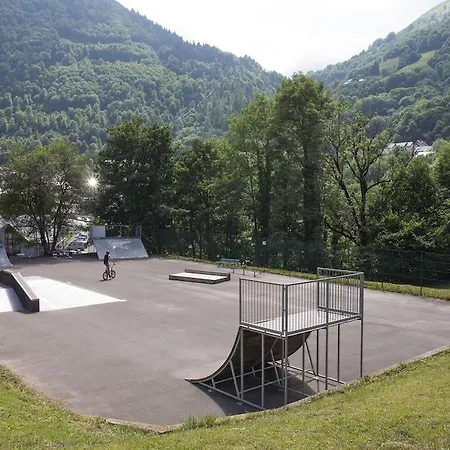 Lagrange Le Domaine Des 100 Lacs 3* Cauterets