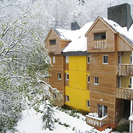 Appart hôtel Lagrange Le Domaine Des 100 Lacs 3*