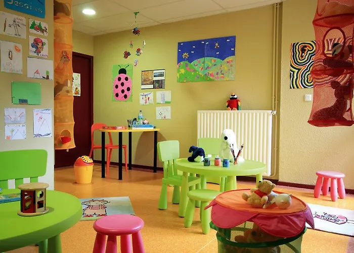 Lagrange Le Domaine Des 100 Lacs 3*