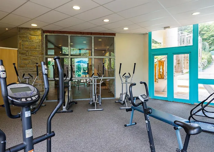 Lagrange Le Domaine Des 100 Lacs Aparthotel