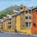 Lagrange Le Domaine Des 100 Lacs Aparthotel 3*