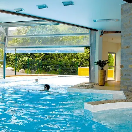 Apart-hotel Lagrange Le Domaine Des 100 Lacs Cauterets