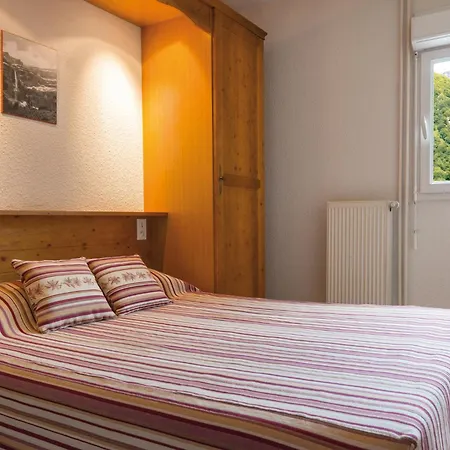 Lagrange Le Domaine Des 100 Lacs 3*