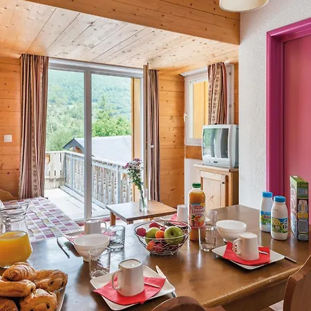 Lagrange Le Domaine Des 100 Lacs Апарт-отель 3*